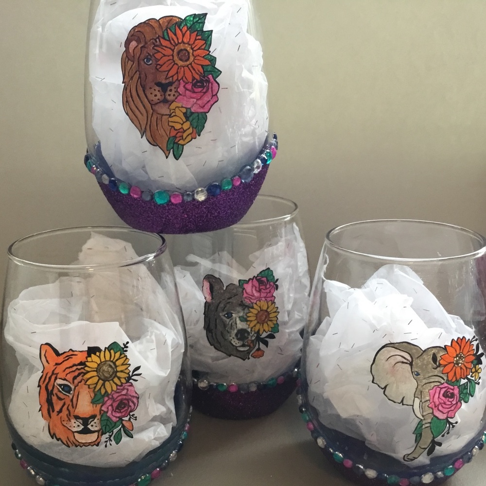 Set of 4   hand painted stemless wineglasses